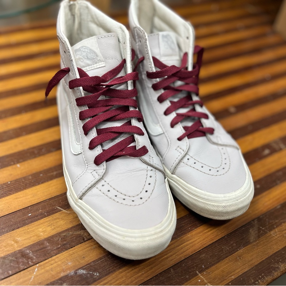 Vans Heather gray/ light purple leather  Sk8-Hi shoes